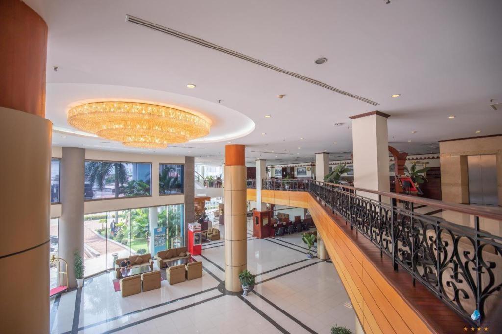 Vientiane Plaza Hotel Exterior foto